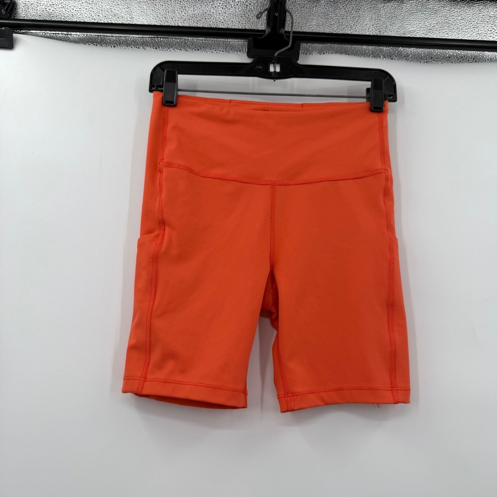 Athleta stash pocket shorts small